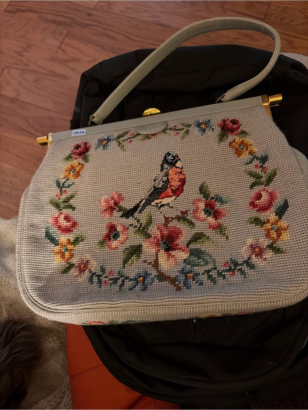Vintage- Needlepoint Bird Handbag